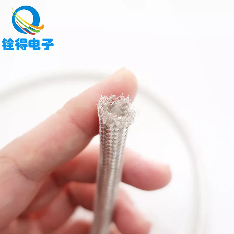 Co sprawia, że ​​rura z plecionej miedzi jest niezawodnym rozwiązaniem do zastosowań przemysłowych